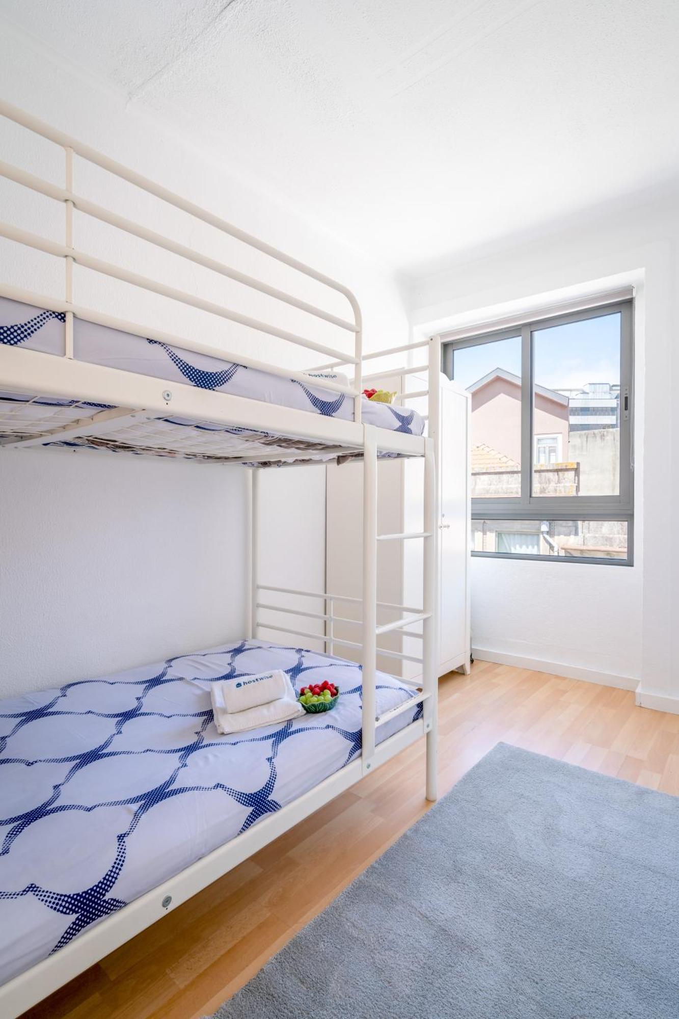 Apartamento Host Wise - Large Flat W Terrace - Ace Location At Aliados OOporto Exterior foto