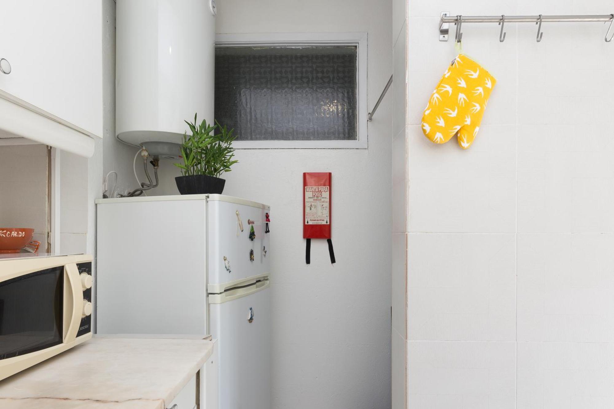 Apartamento Host Wise - Large Flat W Terrace - Ace Location At Aliados OOporto Habitación foto